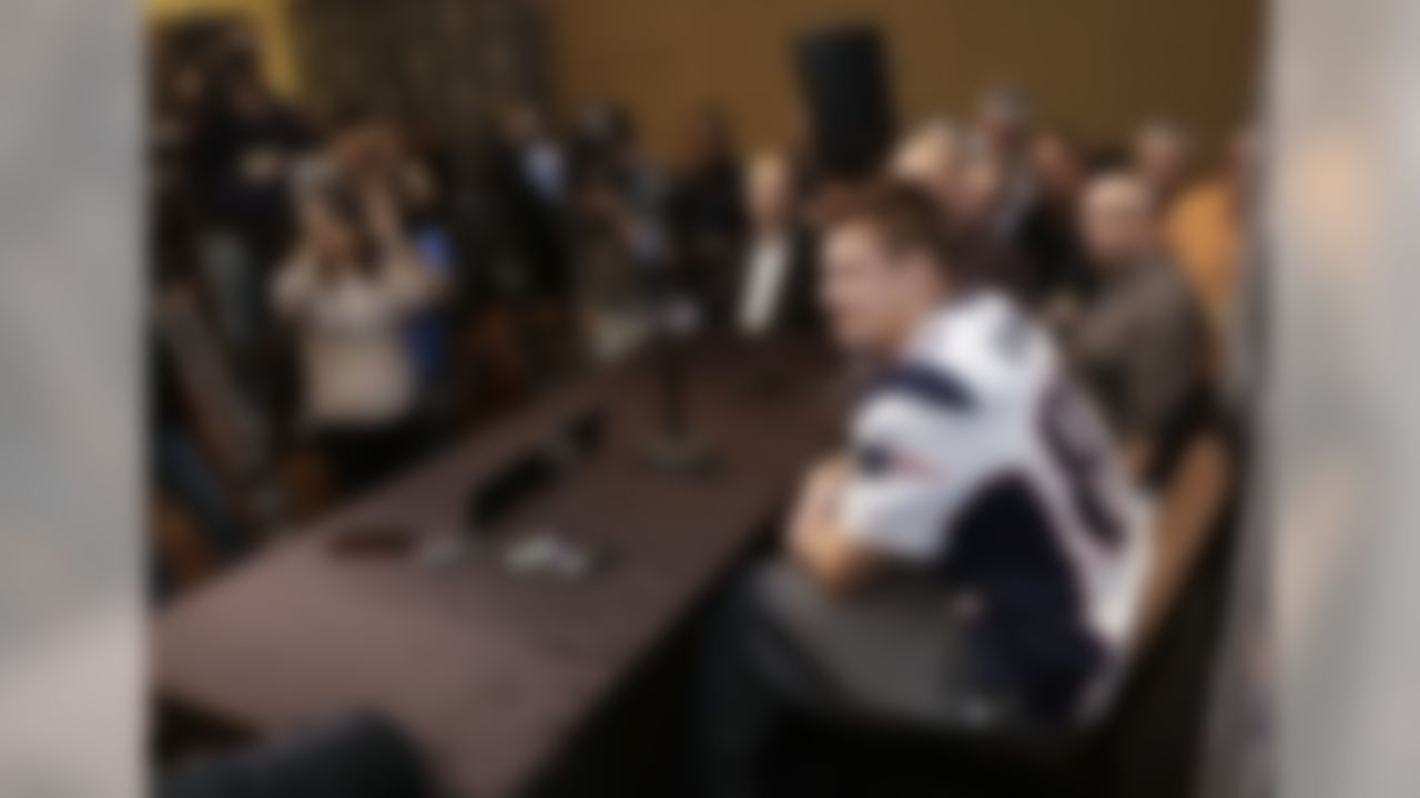 New England Patriots tight end Rob Gronkowski answers questions during a news conference Wednesday, Jan. 28, 2015, in Chandler, Ariz. The Patriots play the Seattle Seahawks in NFL football Super Bowl XLIX Sunday, Feb. 1, in Phoenix. (AP Photo/Mark Humphrey)