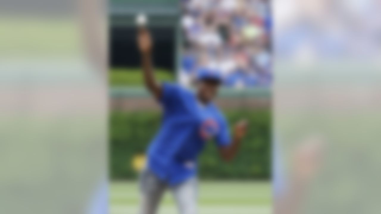 Chicago Bears wide receiver Alshon Jeffery throws out the ceremonial first pitch before a baseball game between the Philadelphia Phillies and the Chicago Cubs Saturday, May 28, 2016, in Chicago. (AP Photo/Nam Y. Huh)