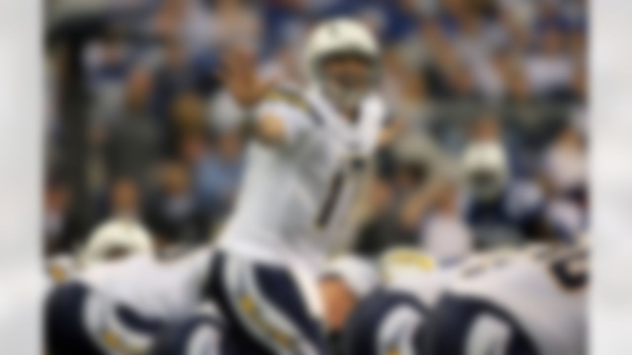 INDIANAPOLIS - JANUARY 13: Quarterback Philip Rivers #17 of the San Diego Chargers signals a play at the line of scrimmage against the Indianapolis Colts during their AFC Divisional Playoff game at the RCA Dome on January 13, 2008 in Indianapolis, Indiana. (Photo by Streeter Lecka/Getty Images)