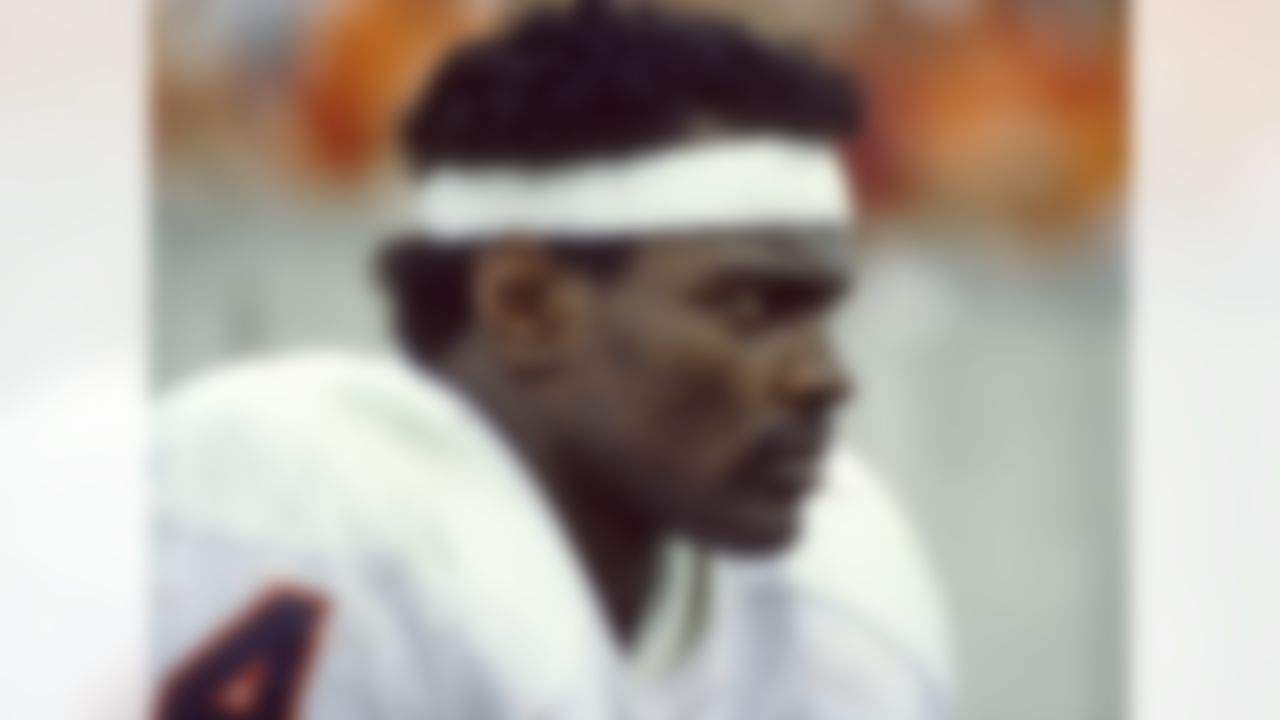 "Sweetness" may have been the best running back in NFL history, but his hair also deserves a shout-out for somehow looking both very '80s and very intimidating at the same time.