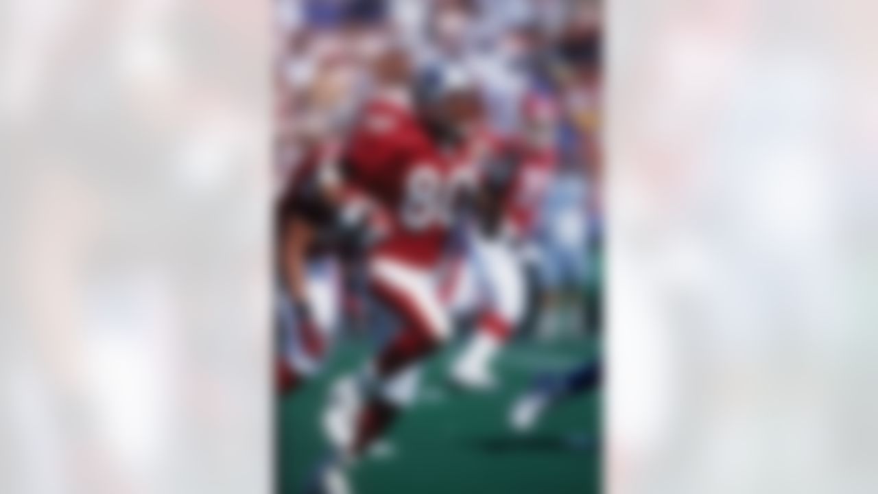 New England Patriots wide receiver Terry Glenn #80 of the AFC returns a kick against the NFC in the 2000 NFL Pro Bowl at Aloha Stadium on February 6, 2000 in Honolulu, Hawaii. The NFC defeated the AFC 51-31. (NFL Photos)