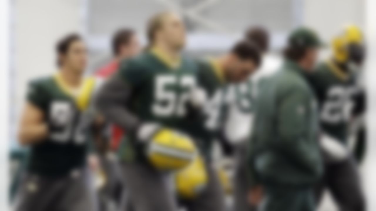 Green Bay Packers' Clay Matthews (52) prepare for practice, Thursday, Feb. 3, 2011, in Dallas. Green Bay will face the Pittsburgh Steelers in the NFL football Super Bowl XLV Sunday. (AP Photo/Eric Gay)