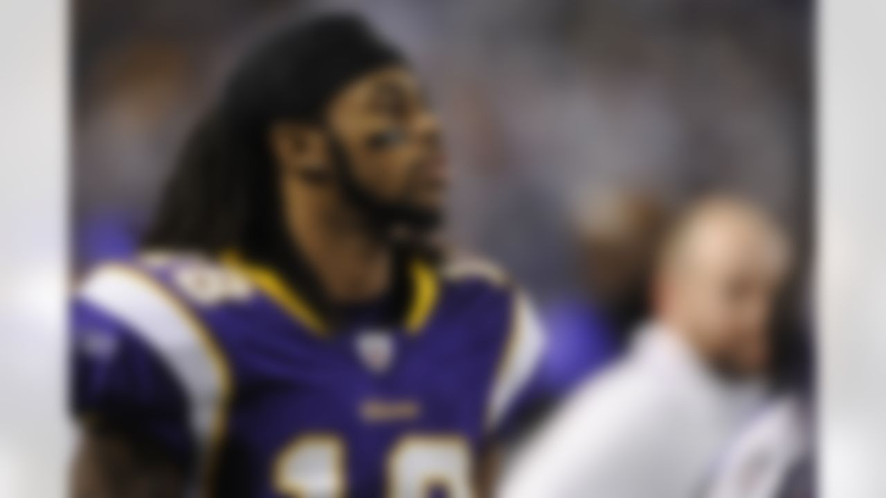 Minnesota Vikings wide receiver Sidney Rice (18) on the sidelines during the fourth quarter of an NFL football game on Sunday, Jan. 3, 2010 against New York Giants at the Metrodome in Minneapolis. The Vikings defeated the Giants 44-7. (AP Photo/Hannah Foslien)