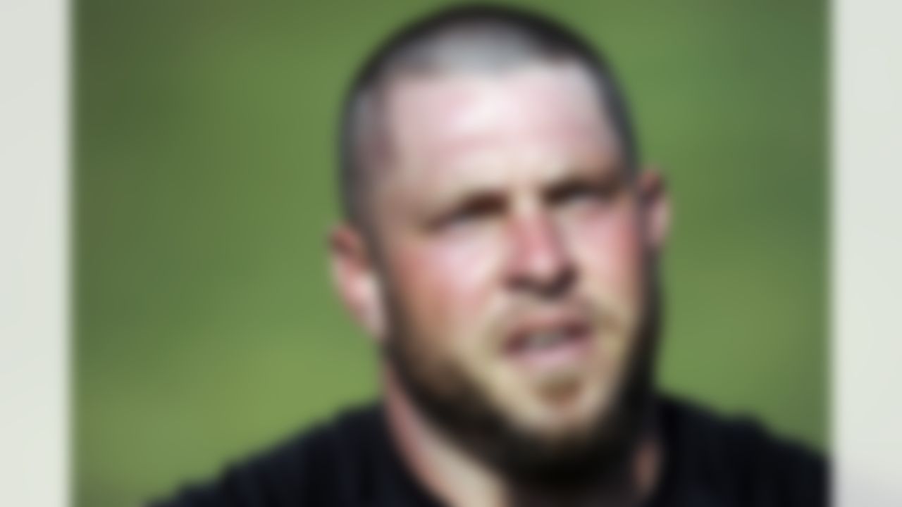 Atlanta Falcons center Todd McClure appears during NFL football training camp, Monday, July 30, 2012, in Flowery Branch, Ga. (AP Photo/John Amis)