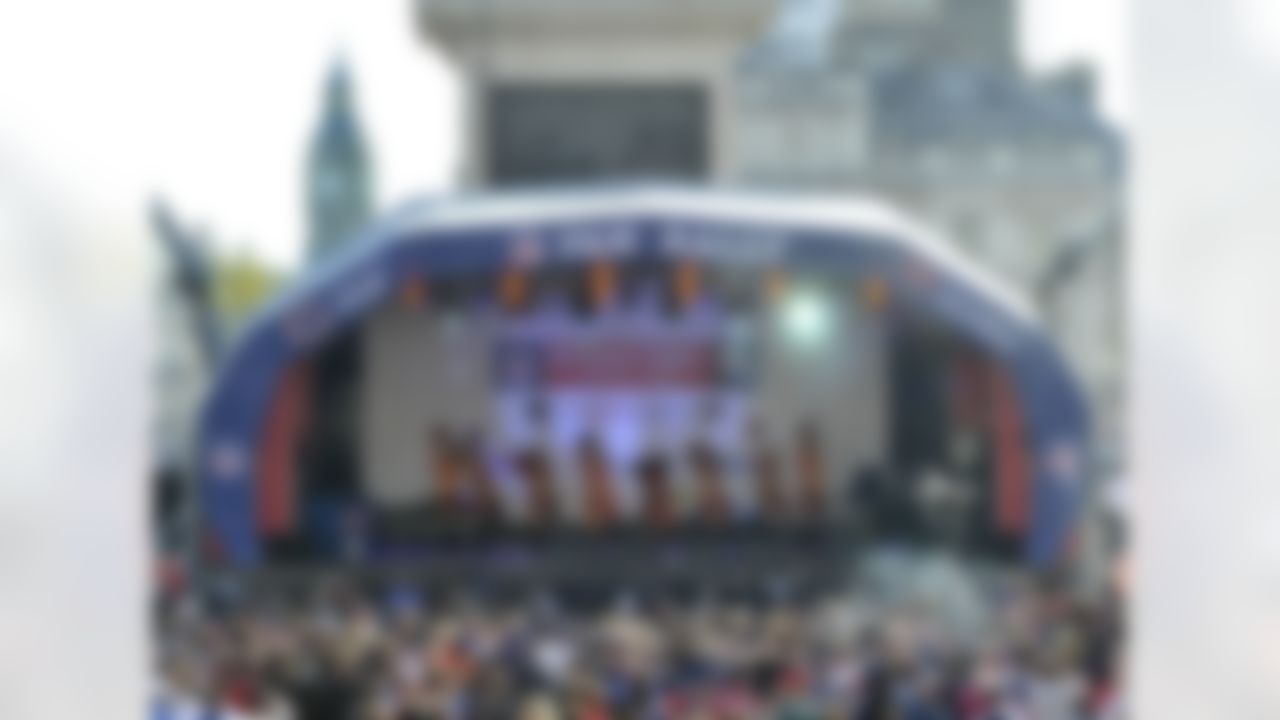 The Tampa Bay Buccaneers cheerleaders perform during the NFL fan rally in Trafalgar Square, London on October 22, 2011. (Sean Ryan/NFL)