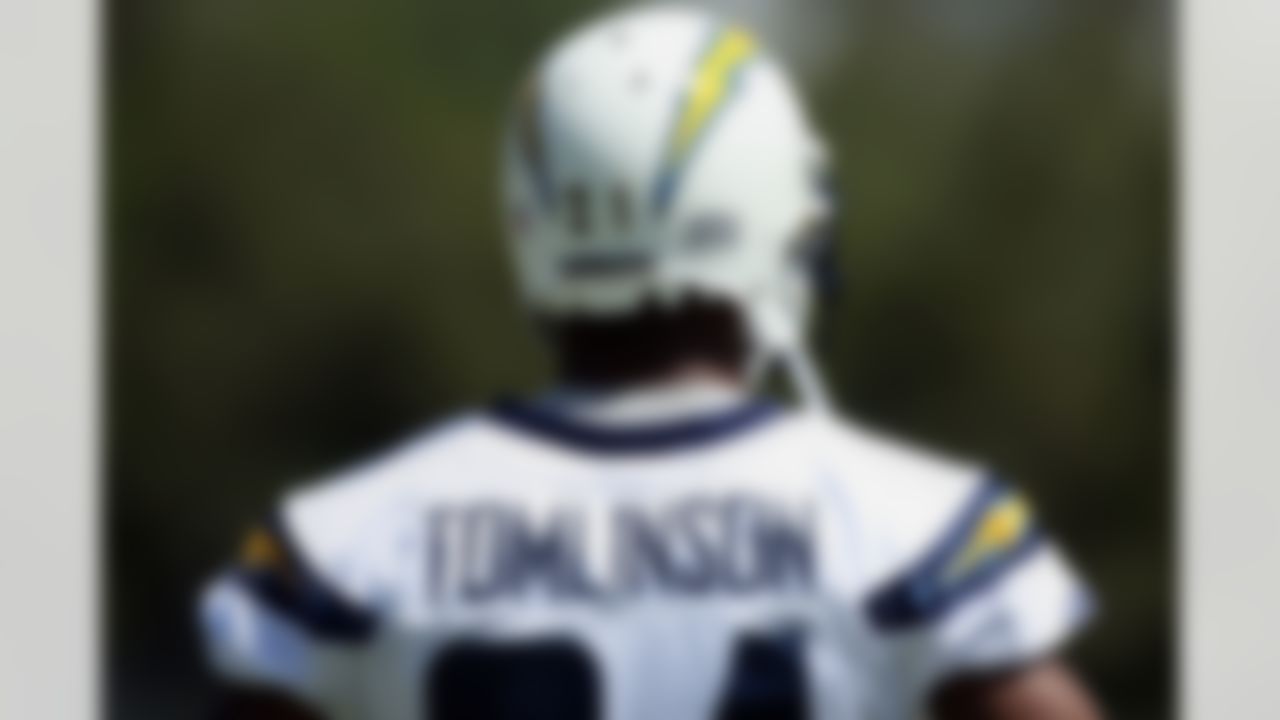 SAN DIEGO - MAY 03: Running back LaDainian Tomlinson #21 of the San Diego Chargers looks on during the Chargers Mini-Camp on May 3, 2008 at the Chargers Practice Facility in San Diego, California. (Photo by Donald Miralle/Getty Images)