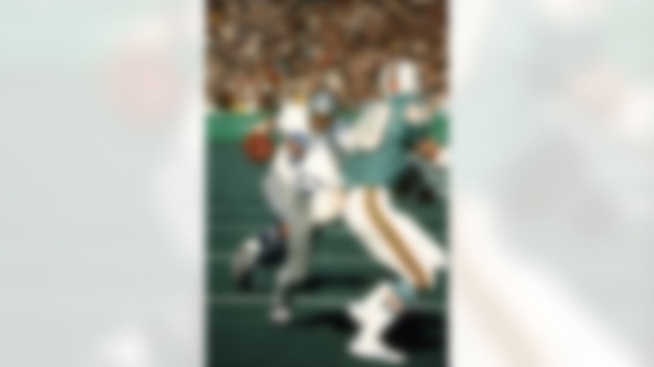 Dallas Cowboys running back Duane Thomas rushed for 95 yards and a touchdown in the Cowboys 24-3 win over the Miami Dolphins in Super Bowl VI on January, 16 1972 at Tulane Stadium in New Orleans, Louisiana. (National Football League)