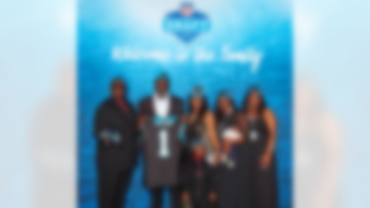 Louisiana Tech defensive tackle Vernon Butler poses for a photo with his family after being selected by the Carolina Panthers during the 2016 NFL Draft at the Auditorium Theatre in Chicago. (Eric Espino/NFL)