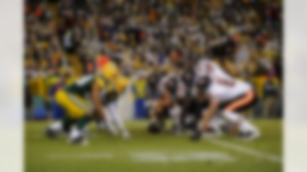 Chicago Bears and Green Bay Packers players on the field during an NFL game, Chicago Bears against the Green Bay Packers, week sixteen, on Sunday, December 25, 2011 at Lambeau Field in Green Bay, Wisconsin. The Packers beat the Bears 35-21. (AP Photo/David Drapkin)