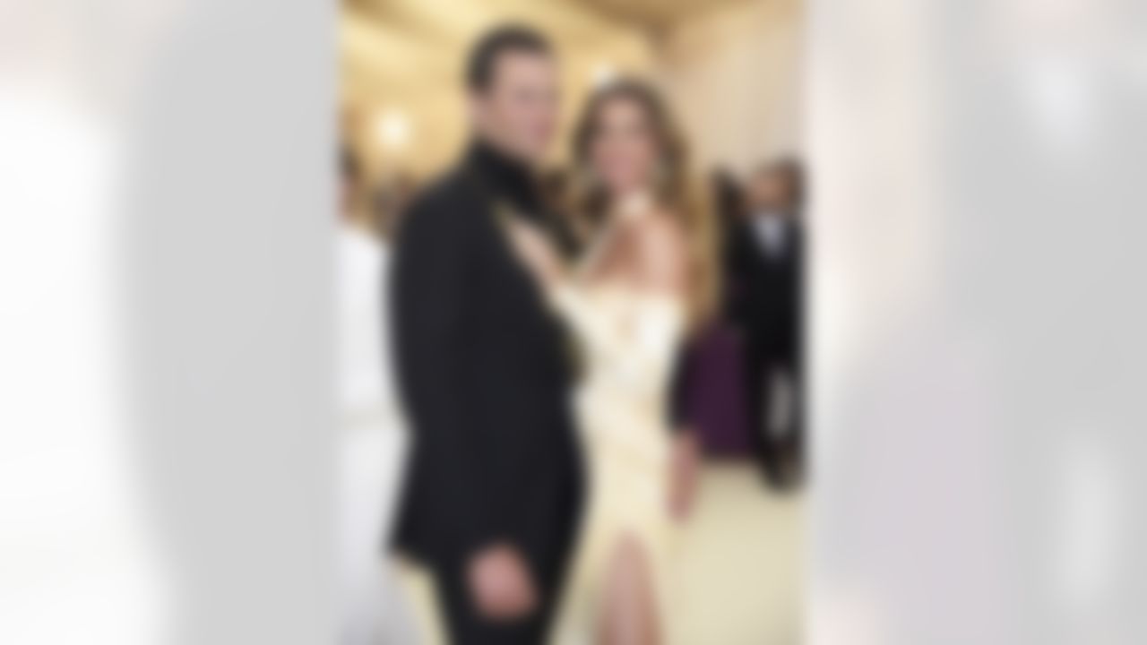 Tom Brady, left, and Gisele Bundchen attend The Metropolitan Museum of Art's Costume Institute benefit gala celebrating the opening of the Heavenly Bodies: Fashion and the Catholic Imagination exhibition on Monday, May 7, 2018, in New York. (Photo by Evan Agostini/Invision/AP)