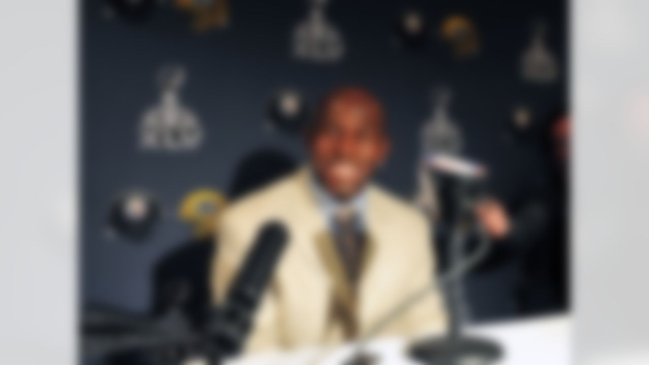 Green Bay Packers wide receiver Donald Driver speaks during their arrival press conference at the Omni Mandalay hotel in Irving, Texas on January 31, 2011. (Gary A. Vasquez/NFL)