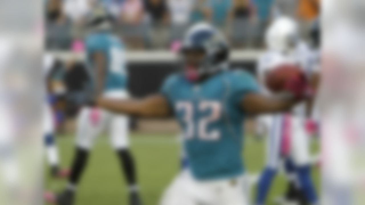 Jacksonville Jaguars running back Maurice Jones-Drew celebrates a fourth quarter touchdown against the Indianapolis Colts, in Jacksonville, Fla on Oct. 3, 2010. (AP Photo/John Raoux)