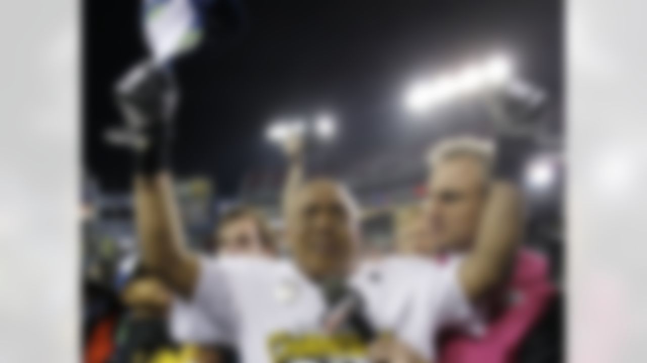 Pittsburgh Steelers wide receiver Hines Ward reacts after the Steelers defeated the Arizona Cardinals 27-23 to win the NFL Super Bowl XLIII football game, Sunday, Feb. 1, 2009, in Tampa, Fla. (AP Photo/Winslow Townson)