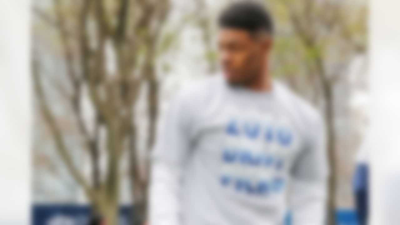 Baylor wide receiver Corey Coleman participates in a Play 60 event at Grant Park on Wednesday, April 27, 2016 in Chicago. (Ben Liebenberg/NFL)