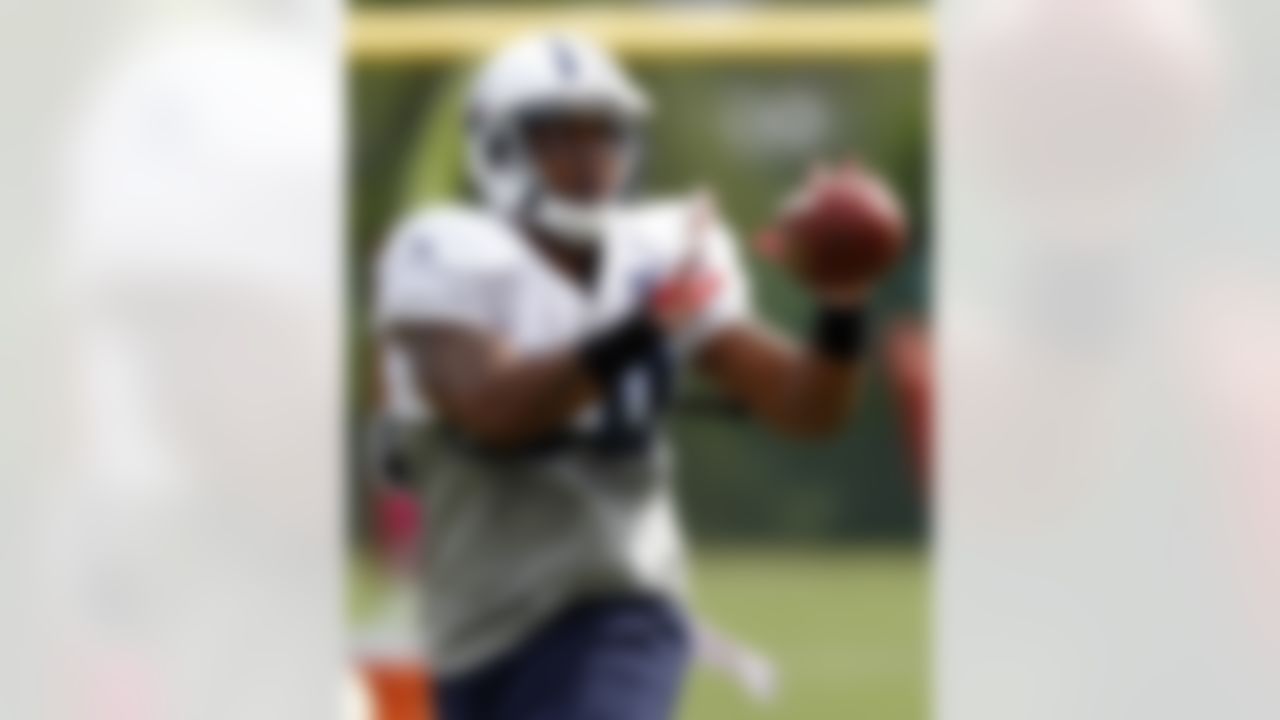 Tennessee Titans tight end Jared Cook (89) catches a pass during NFL football camp at Titans' headquarters Monday, July 30, 2012 Nashville, Tenn. (AP Photo/Wade Payne)