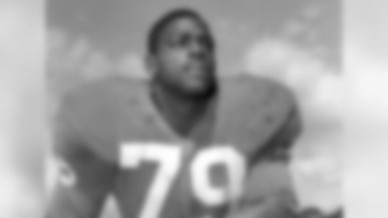 Draft: 1953 NFL Draft, 27th round, No. 321 overall
College: Morgan State
Brown was a 13-year starter on the offensive line for the Giants, earning nine Pro Bowl nods in that span. A member of the Giants' 1956 championship team, Brown was a 1975 inductee into the Pro Football Hall of Fame.
Elliot's take: Some old-timers consider Brown to be at the top of the list among Giants players. While considered one of the truly dominant offensive tackles of his era (along with Jim Parker), it's hard to imagine how he was taken in the 27th round. Or, I guess, that there were, in fact, 27 rounds in the NFL draft.