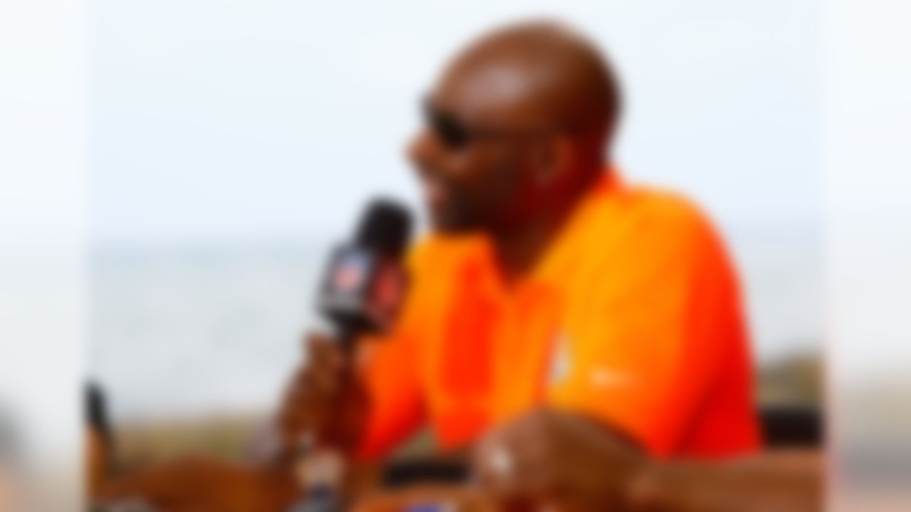 Hall of Famer and alumni team captain Jerry Rice during day one of the 2014 Pro Bowl Draft on Tuesday, January 21, 2014 in Kapolei, Hawaii. (AP Photo/Michael Yanow)