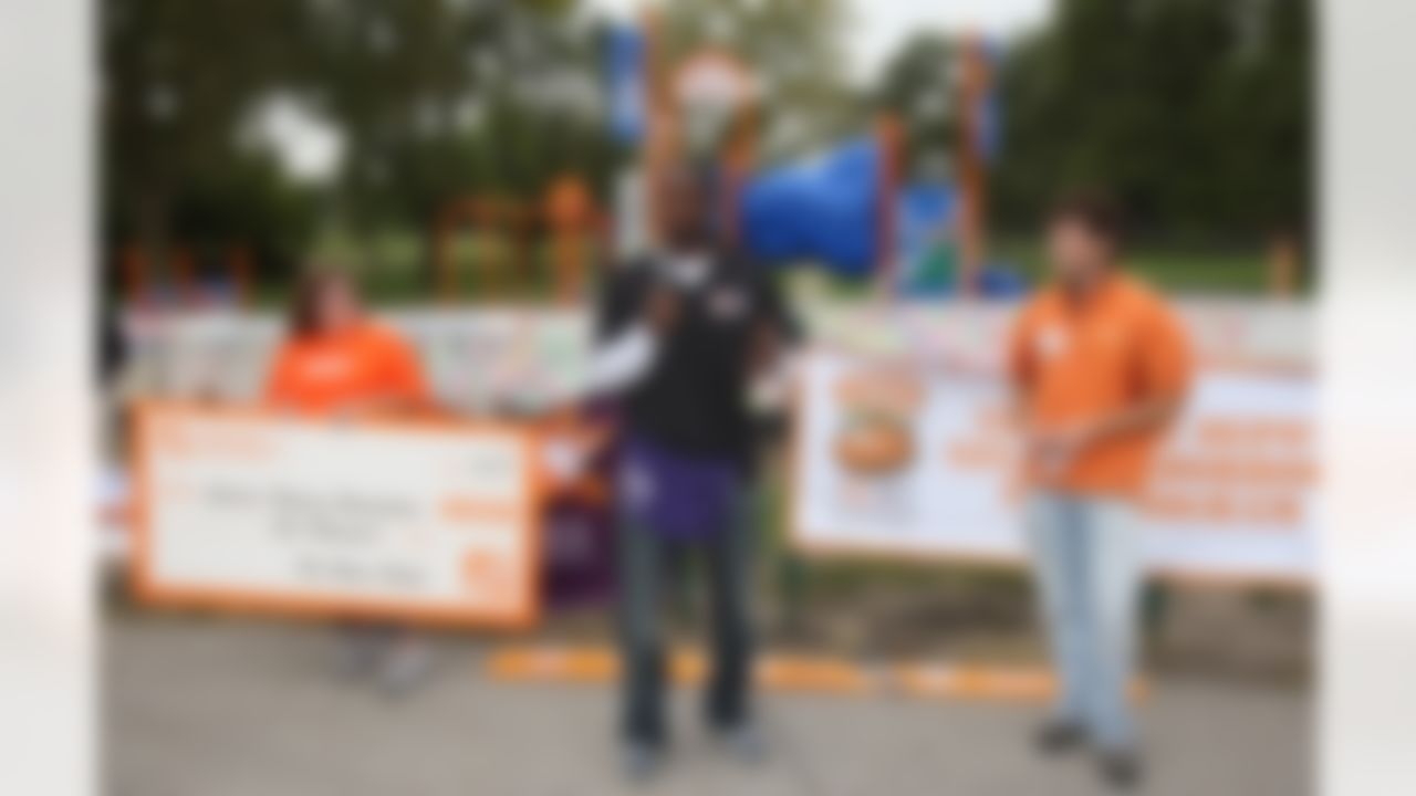 The Home Depot Neighborhood MVP in Chicago, Illinois on October 7, 2008. (Photo by Tom Copeland)