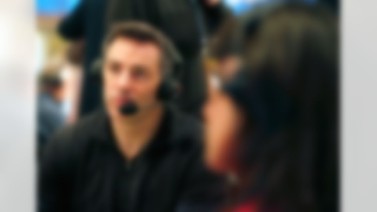 NFL Network's Kurt Warner is interviewed on Radio Row at the Super Bowl XLVIII media center in the Sheraton Hotel on Wednesday, January 29, 2014 in New York, NY. (Perry Knotts/NFL)