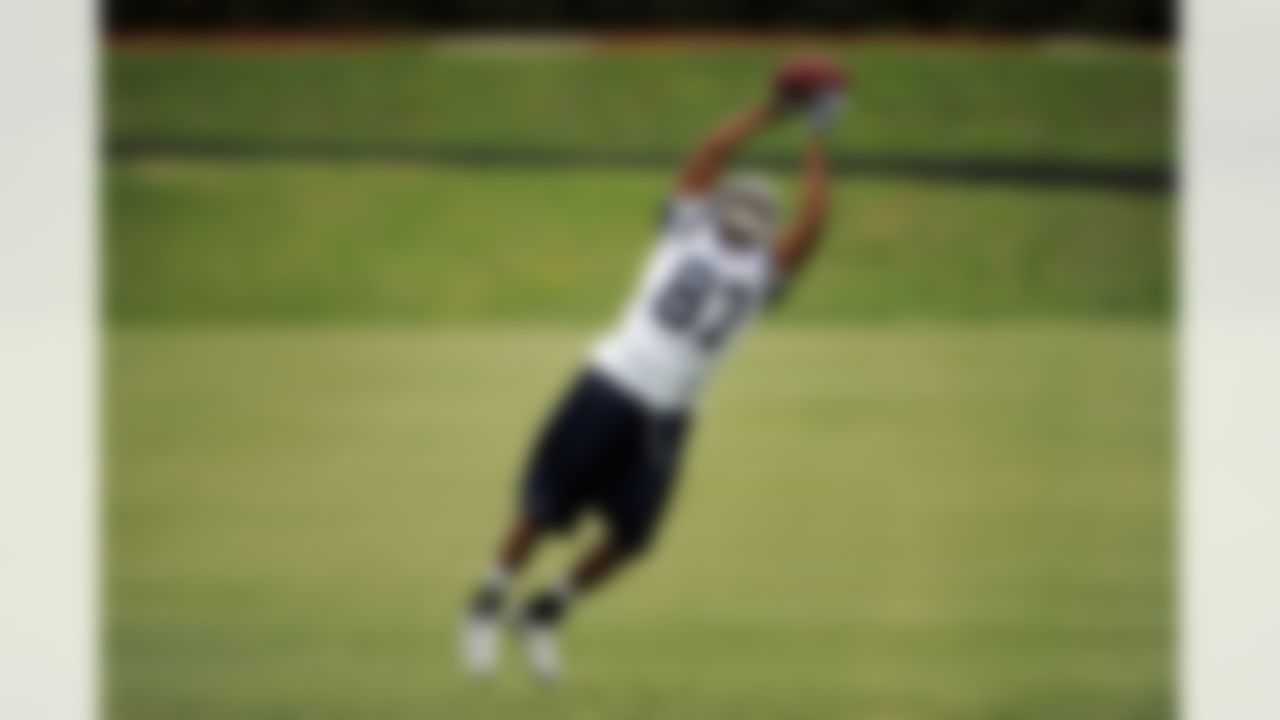 IRVING, TX - MAY 01: Wide receiver Manuel Johnson #87 of the Dallas Cowboys makes a catch during rookie mini camp on May 1, 2009 in Irving, Texas. (Photo by Ronald Martinez/Getty Images)