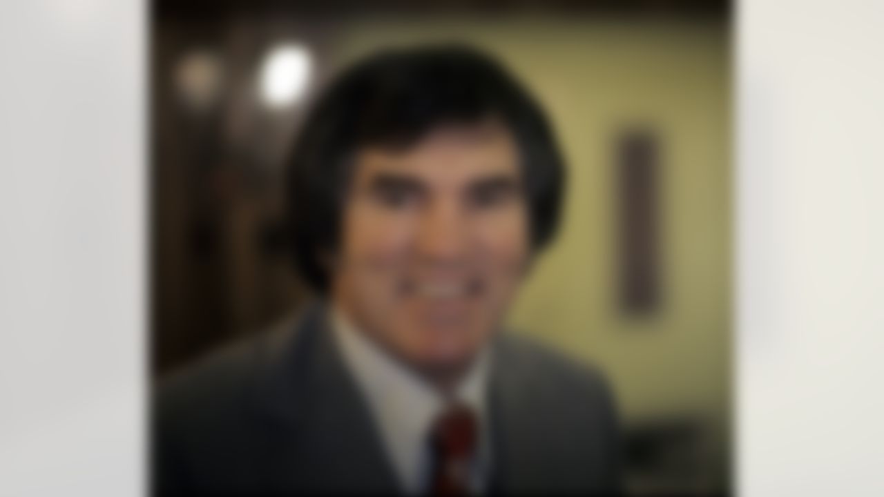 Cleveland Browns head coach Forrest Gregg in 1977. (National Football League)