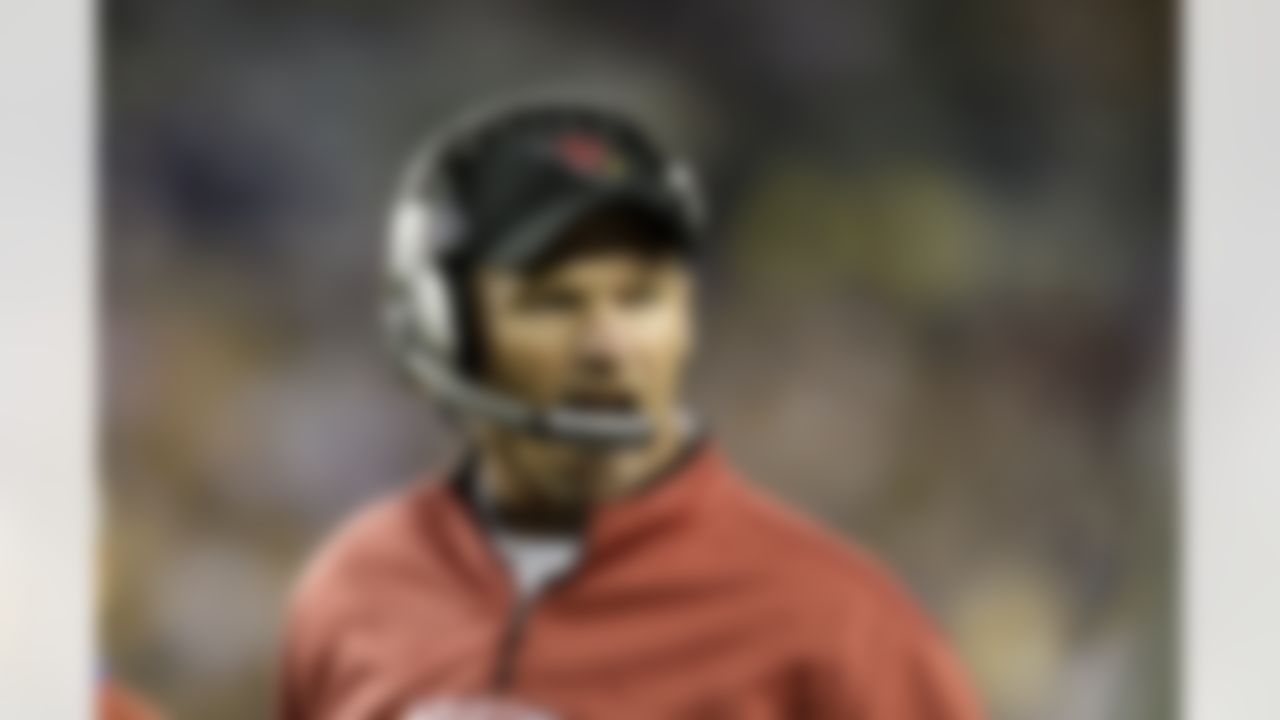 Arizona Cardinals head coach Ken Whisenhunt directs his team against the Pittsburgh Steelers in the NFL Super Bowl XLIII football game, Sunday, Feb. 1, 2009, in Tampa, Fla. (AP Photo/Ross D. Franklin)