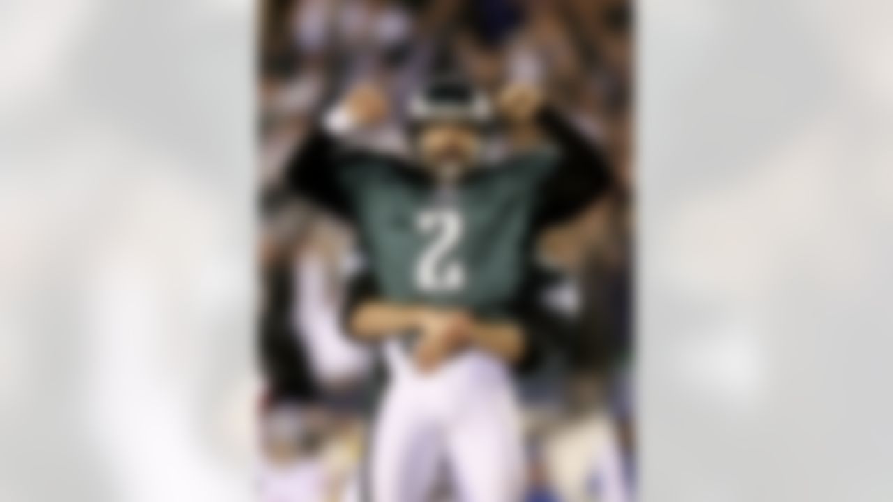 PHILADELPHIA - JANUARY 07: David Akers #2 of the Philadelphia Eagles celebrates his game-winning field goal with three seconds left in the fourth quarter to defeat the New York Giants 23-20 in their NFC Wildcard Playoff game on January 7, 2007 at Lincoln Financial Field in Philadelphia, Pennsylvania. Photo by Getty Images.