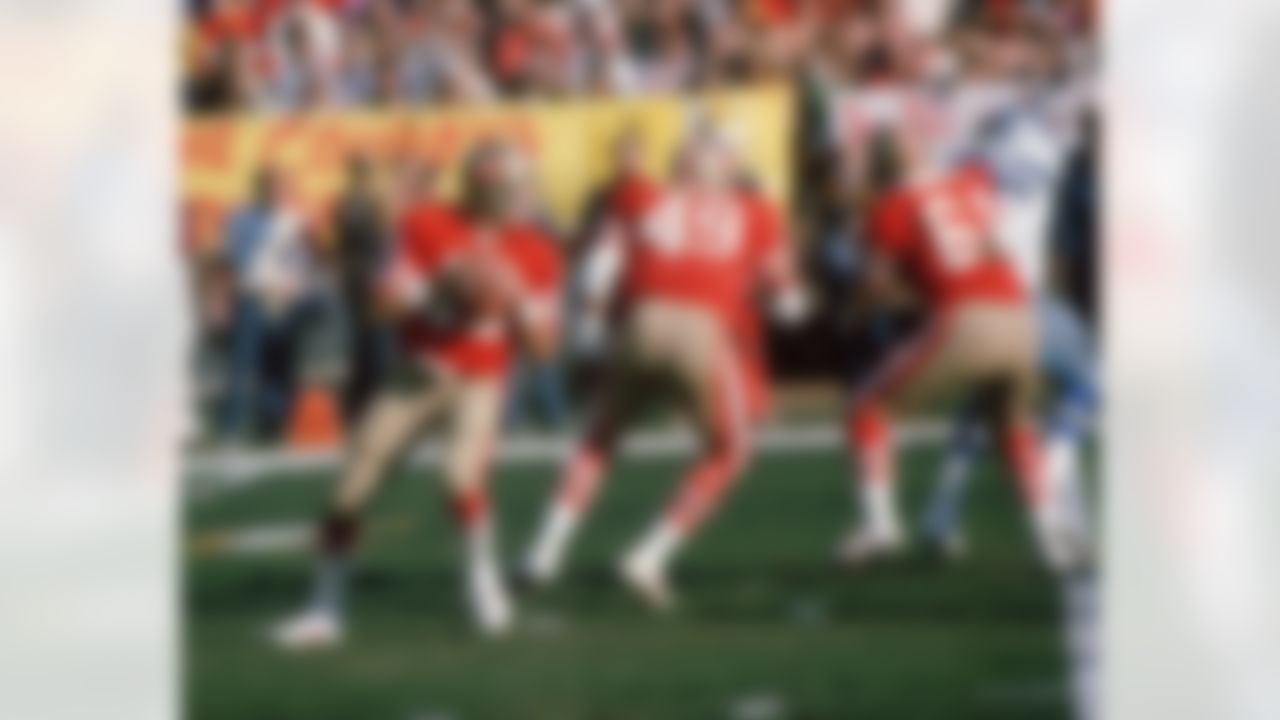 San Francisco 49ers quarterback Joe Montana in action against the Dallas Cowboys during the NFC Championship game at Candlestick Park in San Fransisco on January 10, 1982. (AP Photo)