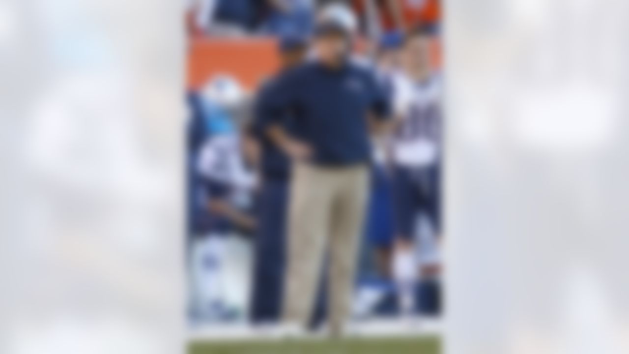 New England Patriots head coach Bill Belichick watches from the sideline during the closing seconds of an NFL Championship Playoff game against the Denver Broncos on January 19, 2014. The Broncos defeated the Patriots 26-16 in the AFC Championship Game. (AP Photo/Kevin Terrell)