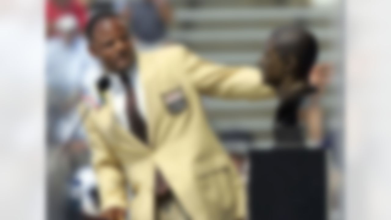 Warren Moon already had amassed 20,000-plus passing yards with the Edmonton Eskimos in the Canadian Football League before signing with the Oilers. Combining his career numbers across both the CFL and NFL, Moon threw for 70,553 yards. By comparison, the NFL's all-time leading passer, Brett Favre, threw for 71,838 yards in his career -- 1,285 yards more than Moon. Though Moon was one of the NFL's regular season greats, he went 3-7 in the playoffs and never reached the Super Bowl. Still, Moon was enshrined in the Pro Football Hall of Fame in 2006, becoming the first undrafted quarterback to ride into Canton.