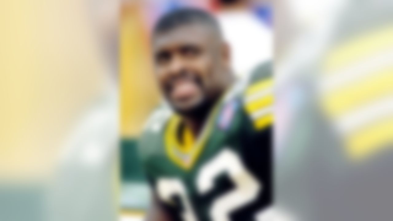 Reggie White on the bench during the Green Bay Packers 1994 Season. (Allen Kee/NFL)