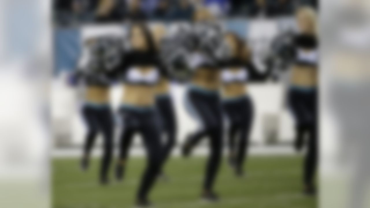 Philadelphia Eagles cheerleaders perform prior to an NFL football game against the New York Giants, Monday, Oct. 19, 2015, in Philadelphia. (AP Photo/Michael Perez)