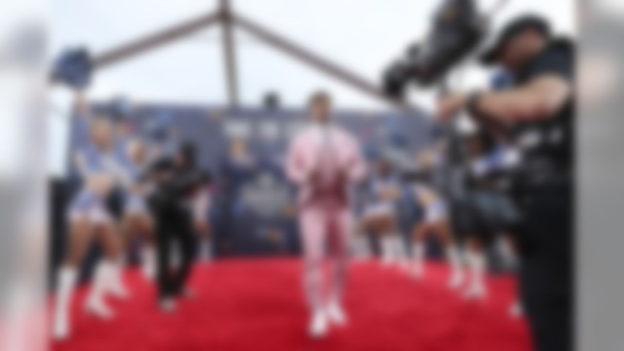 Oklahoma quarterback Kyler Murray arrives on the red carpet during the 2019 NFL Draft on Thursday, April 25, 2019 in Nashville, Tenn.