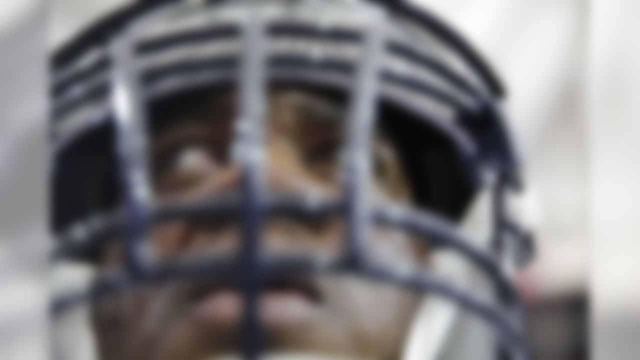 San Diego Chargers tackle King Dunlap (77) warms up before the first half of an NFL football game between the Atlanta Falcons and the San Diego Chargers, Sunday, Oct. 23, 2016, in Atlanta. (AP Photo/David Goldman)