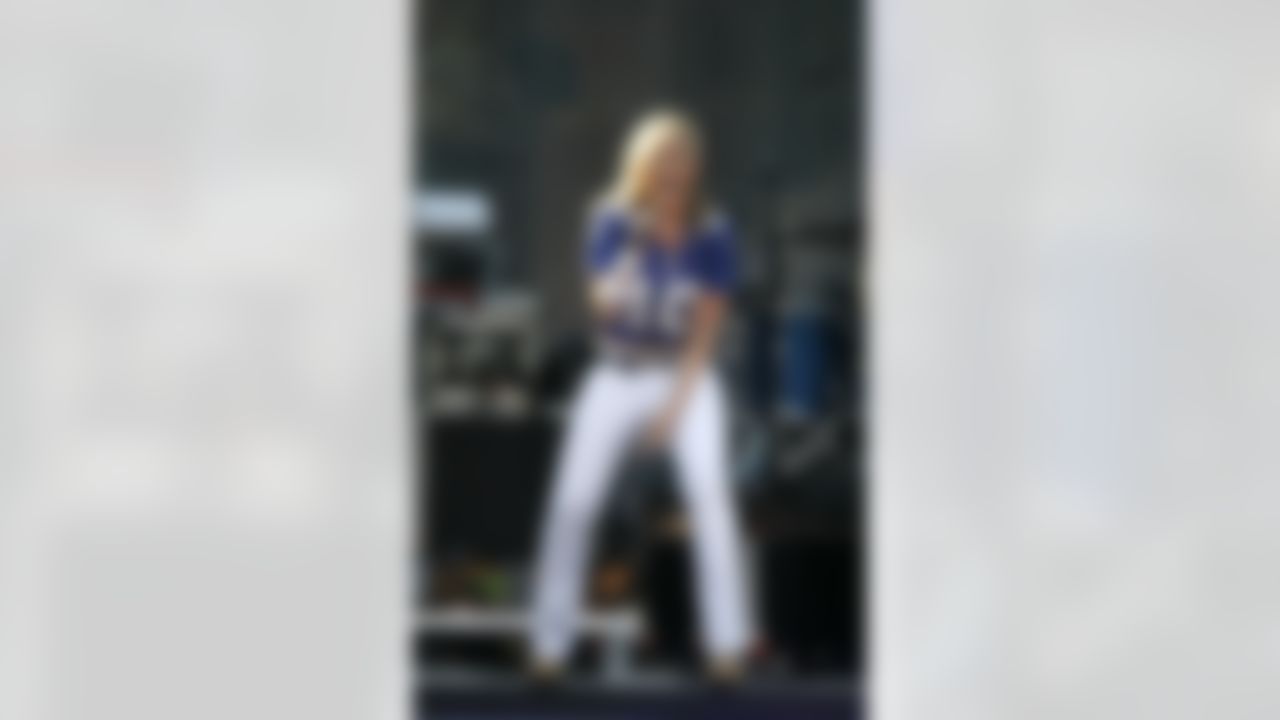 Natasha Bedingfield performs at the NFL Opening Kickoff concert in Columbus Circle Thursday, Sept. 4, 2008 in New York. (AP Photo/Jason DeCrow)