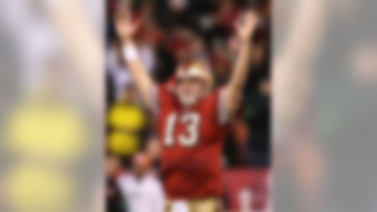 SAN FRANCISCO - DECEMBER 15: Shaun Hill #13 of the San Francisco 49ers celebrates near the end of the fourth quarter against the Cincinnati Bengals during an NFL game on December 15, 2007 at Monster Park in San Francisco, California. (Photo by Jed Jacobsohn/Getty Images)