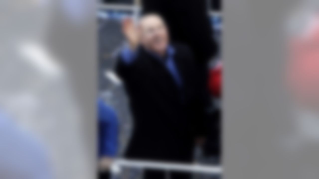 New York Giants head coach Tom Coughlin waves at fans during the team's NFL football Super Bowl parade in New York, Tuesday, Feb. 7, 2012. The Giants returned from their Super Bowl win to a celebration the likes that only New York can throw: a ticker-tape parade in the Canyon of Heroes on Broadway, where the city has honored stars for almost a century. (AP Photo/Seth Wenig)