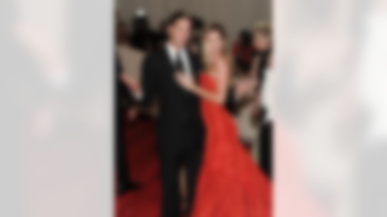 Model Gisele Bundchen and husband Tom Brady arrive at the Metropolitan Museum of Art Costume Institute gala benefit, celebrating the 'Alexander McQueen: Savage Beauty' exhibition, Monday, May 2, 2011 in New York. (AP Photo/Evan Agostini)