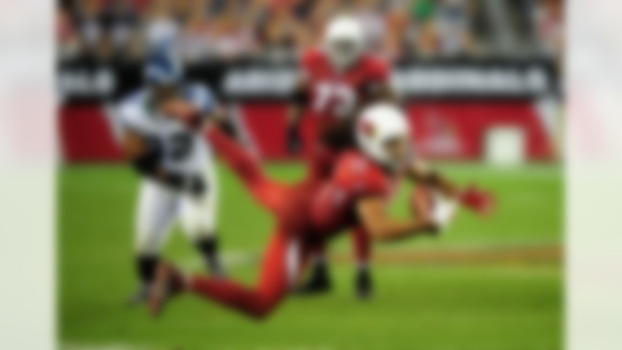 Unlike the Seahawks, the Cardinals have not been heavy-spenders in free agency. Getting out of Kevin Kolb's contract wouldn't be a problem, but would the Bidwills be willing to step up for No. 18? Manning has gotten to know Cardinals coach Ken Whisenhunt at Pro Bowls over the years and they share a mutual admiration. The biggest plus might be game-breaking receiver Larry Fitzgerald.
