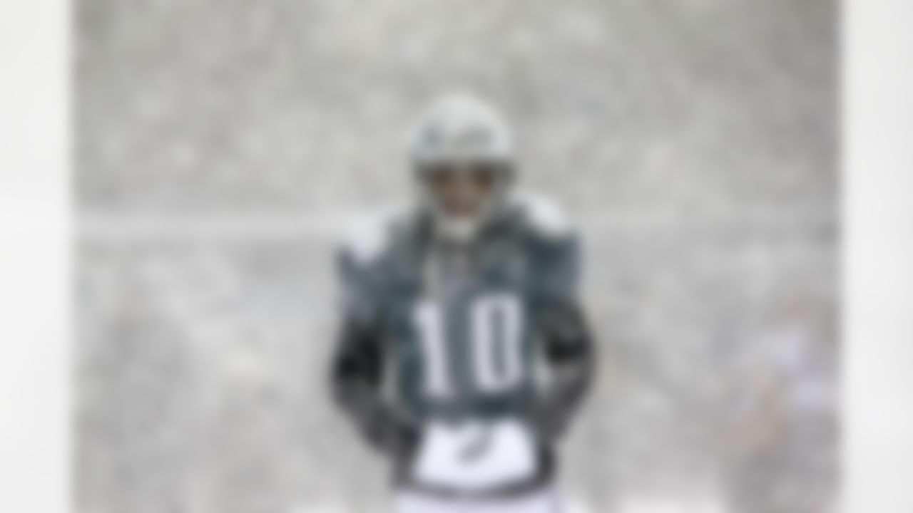 Philadelphia Eagles' DeSean Jackson stands on the field during the first half of an NFL football game between the Philadelphia Eagles and the Detroit Lions, Sunday, Dec. 8, 2013, in Philadelphia. (AP Photo/Michael Perez)