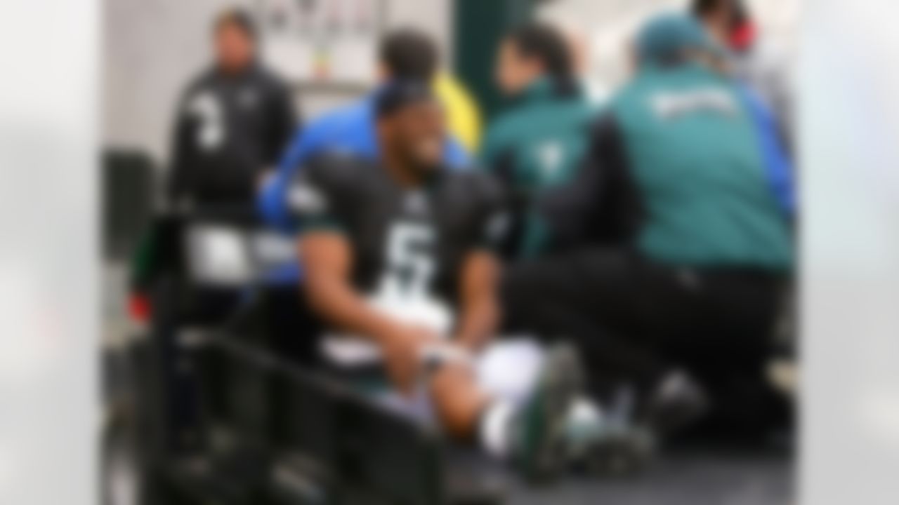 PHILADELPHIA - NOVEMBER 19: Donovan McNabb #5 of the Philadelphia Eagles is carted off the field after injuring his right knee in the second quarter against the Tennessee Titans on November 19, 2006 at Lincoln Financial Field in Philadelphia, Pennsylvania. Photo by Getty Images.
