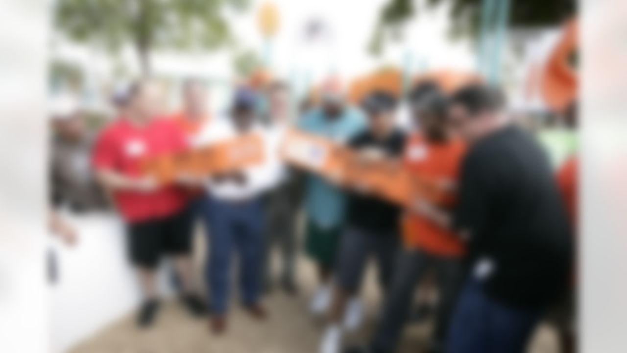The Home Depot NFL Neighborhood MVP Build with Miami Dolphins Offensive Tackle Vernon Carey. (Photo by Andrew Coppley, CIA Stock Photography, Inc.)