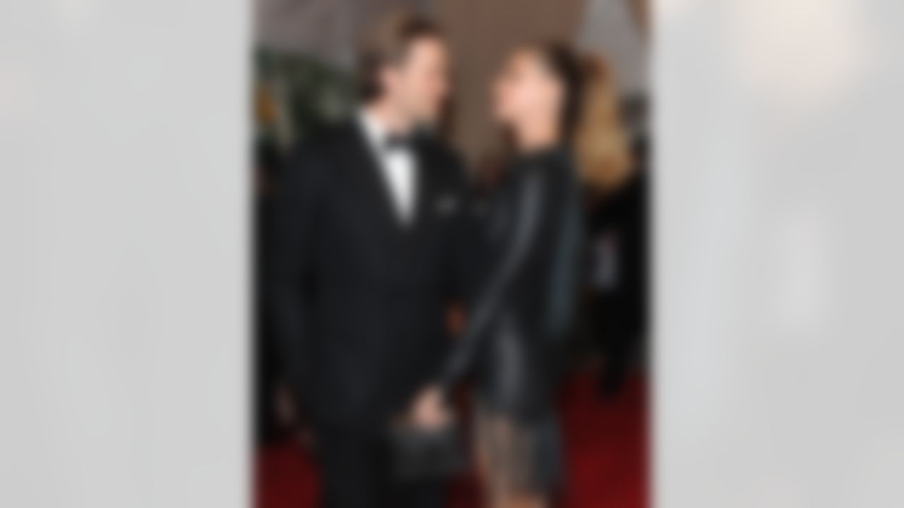 Tom Brady and Gisele Bundchen arrive at the Metropolitan Museum of Art Costume Institute gala, Monday, May 3, 2010 in New York. (AP Photo/Evan Agostini)