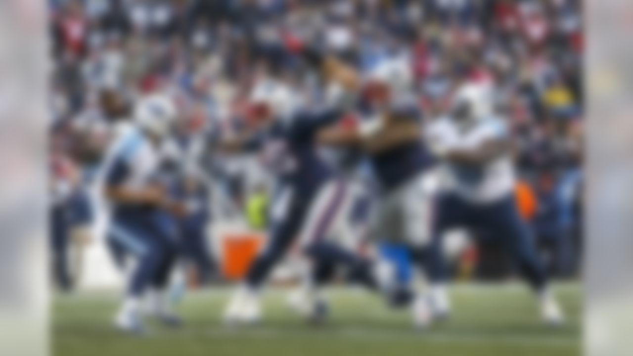 New England Patriots defensive end Chandler Jones (95) sacks Tennessee Titans quarterback Zach Mettenberger. (David Butler II-USA TODAY Sports)