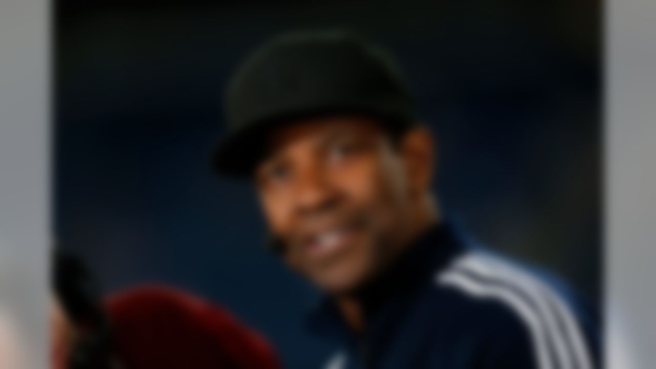 Actor Denzel Washington is seen on a television set before a Monday night matchup between the New York Giants and the Detroit Lions at Ford Field on Monday September 8, 2014 in Detroit, Michigan. (Aaron M. Sprecher/NFL)