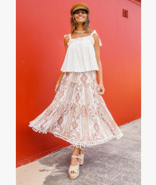new European station foreign trade Bohemian seaside skirt explosion dress