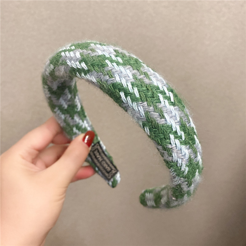 Women's Knitted Sponge High Skull Top Wide Headband — image 1