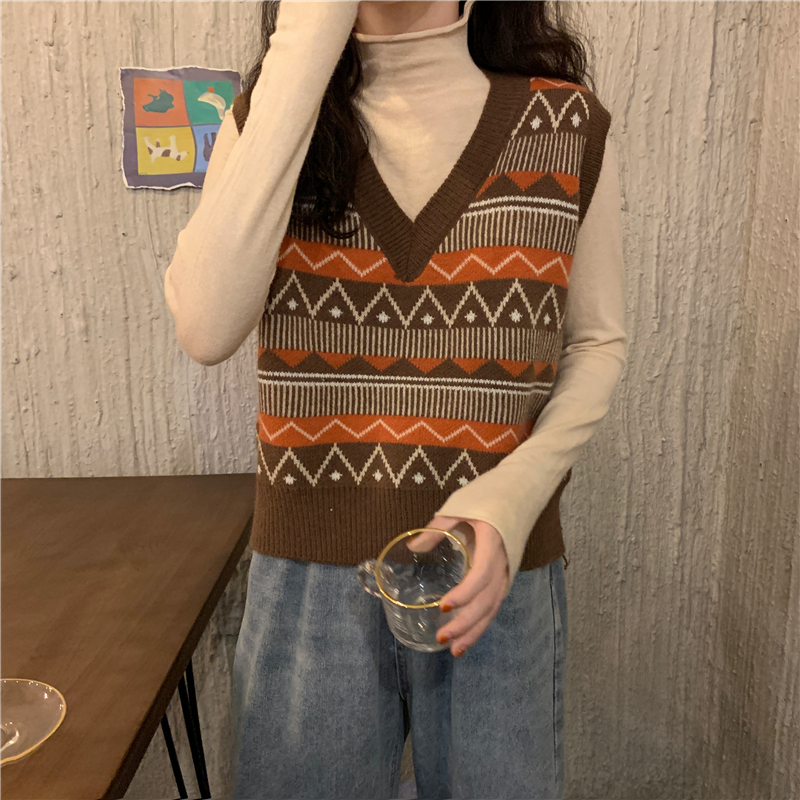 Spring And Autumn Retro Two Piece Women's Literature And Art Style Suit With Sweater
