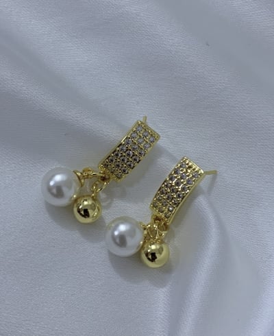 Bar pearl Earring