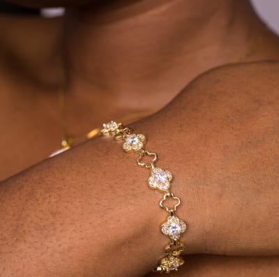 Clear Clover Bracelet